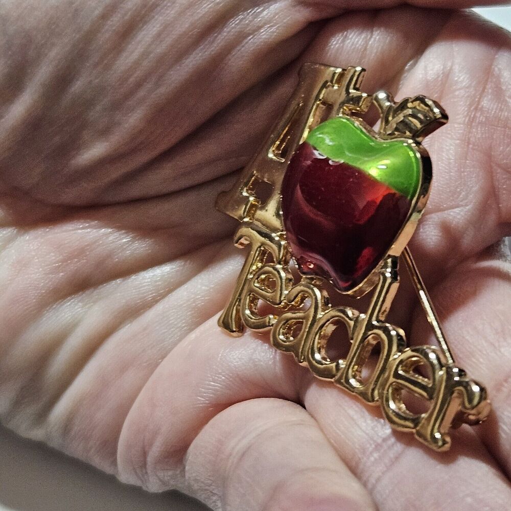 Vintage Danecraft Gold tone Red Enamel A+ Teacher Apple Brooch Pin - Picture 3 of 10
